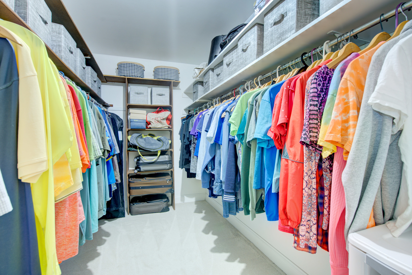 1202 Chateaugay Avenue, Naperville, IL 60540