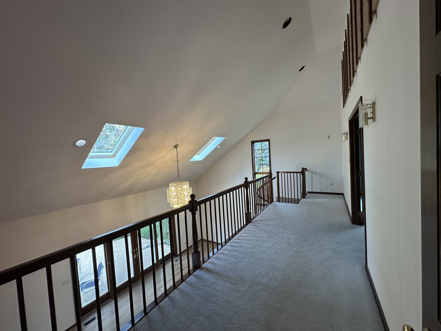 1055 Knollwood Lane, West Chicago, IL 60185