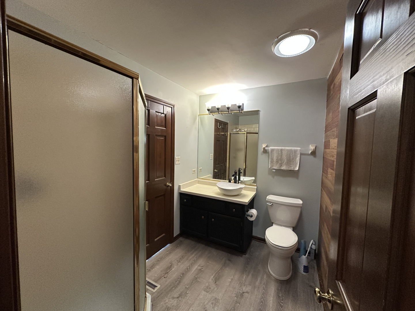 1055 Knollwood Lane, West Chicago, IL 60185