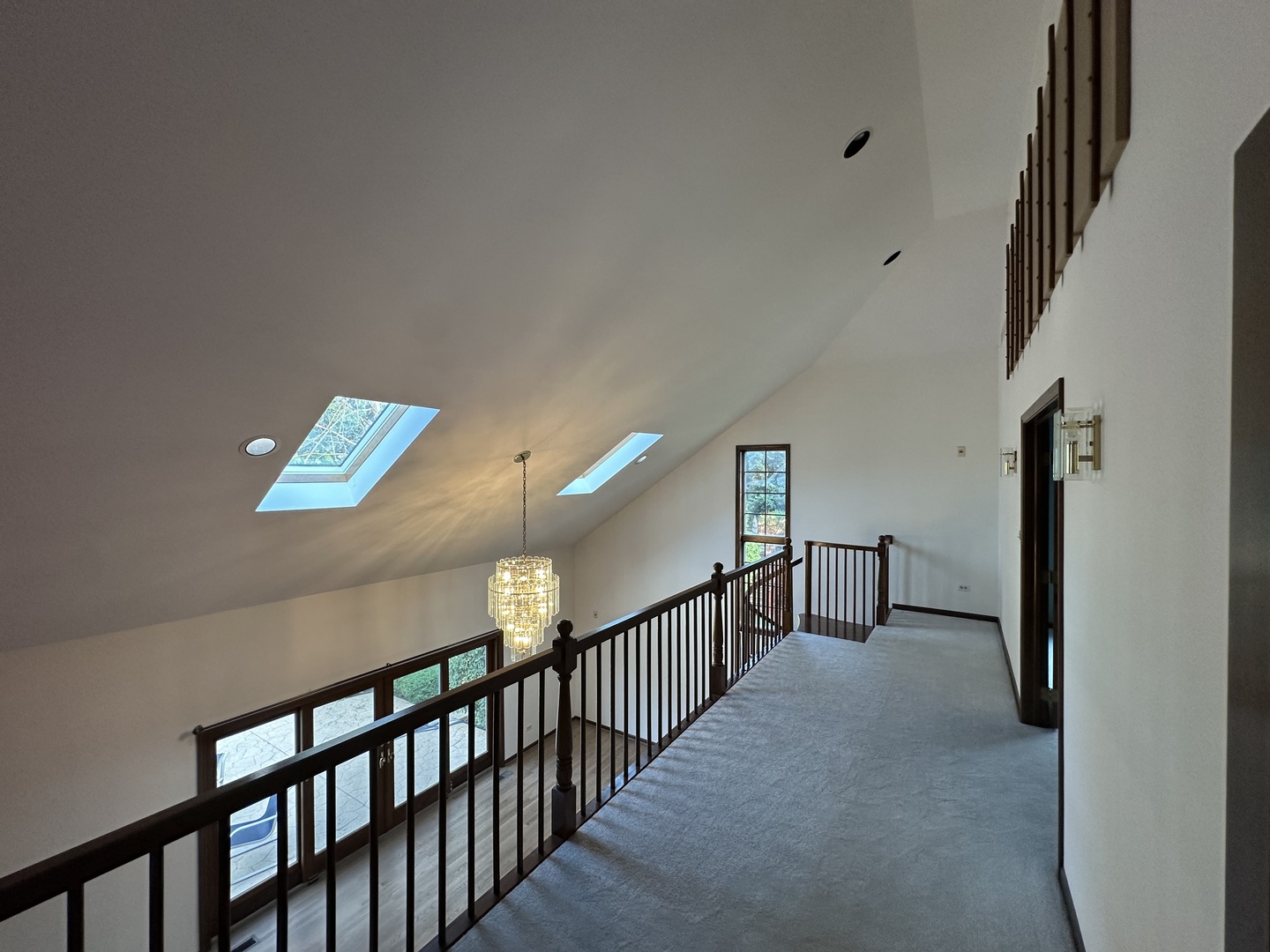 1055 Knollwood Lane, West Chicago, IL 60185