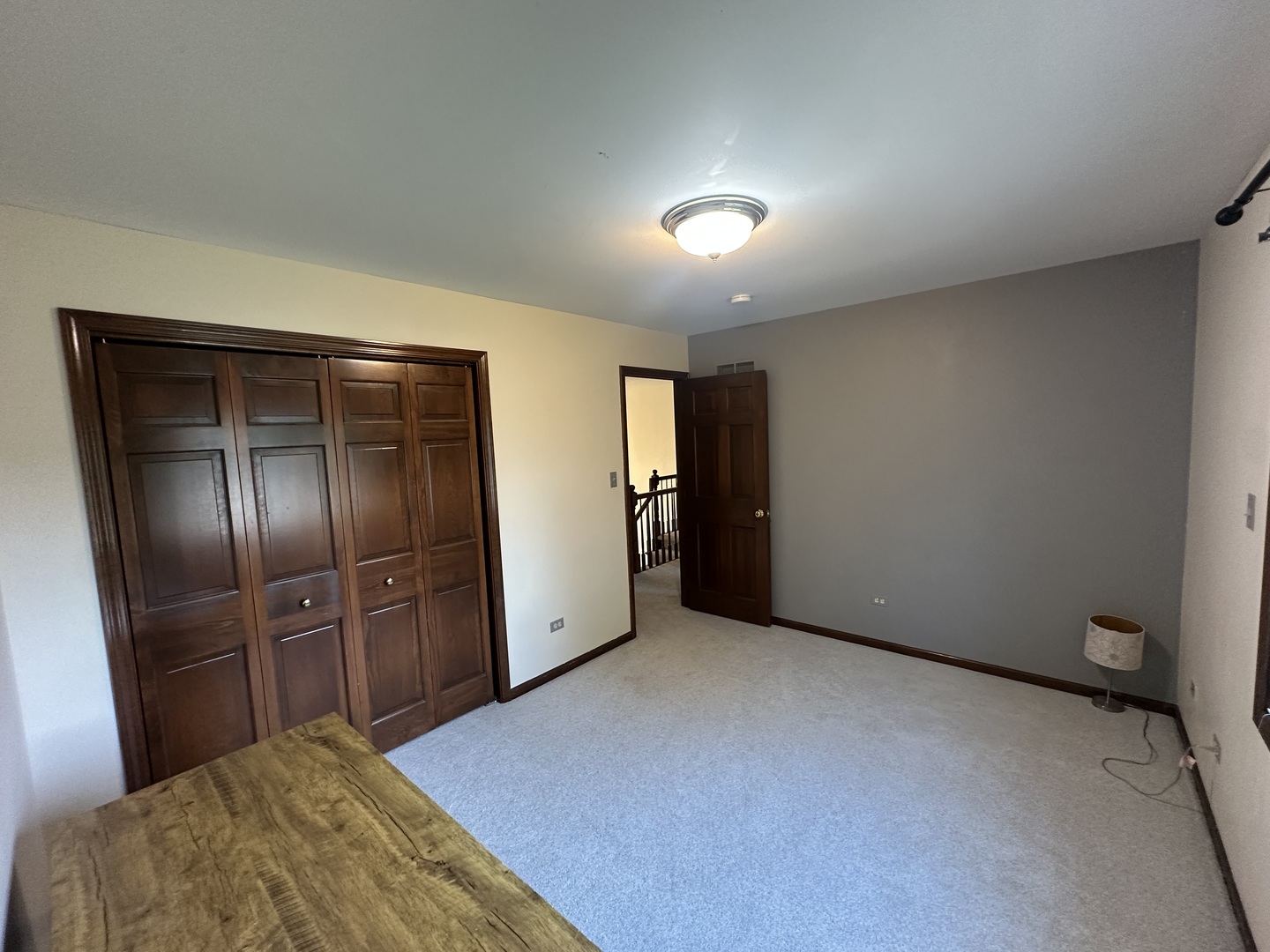 1055 Knollwood Lane, West Chicago, IL 60185