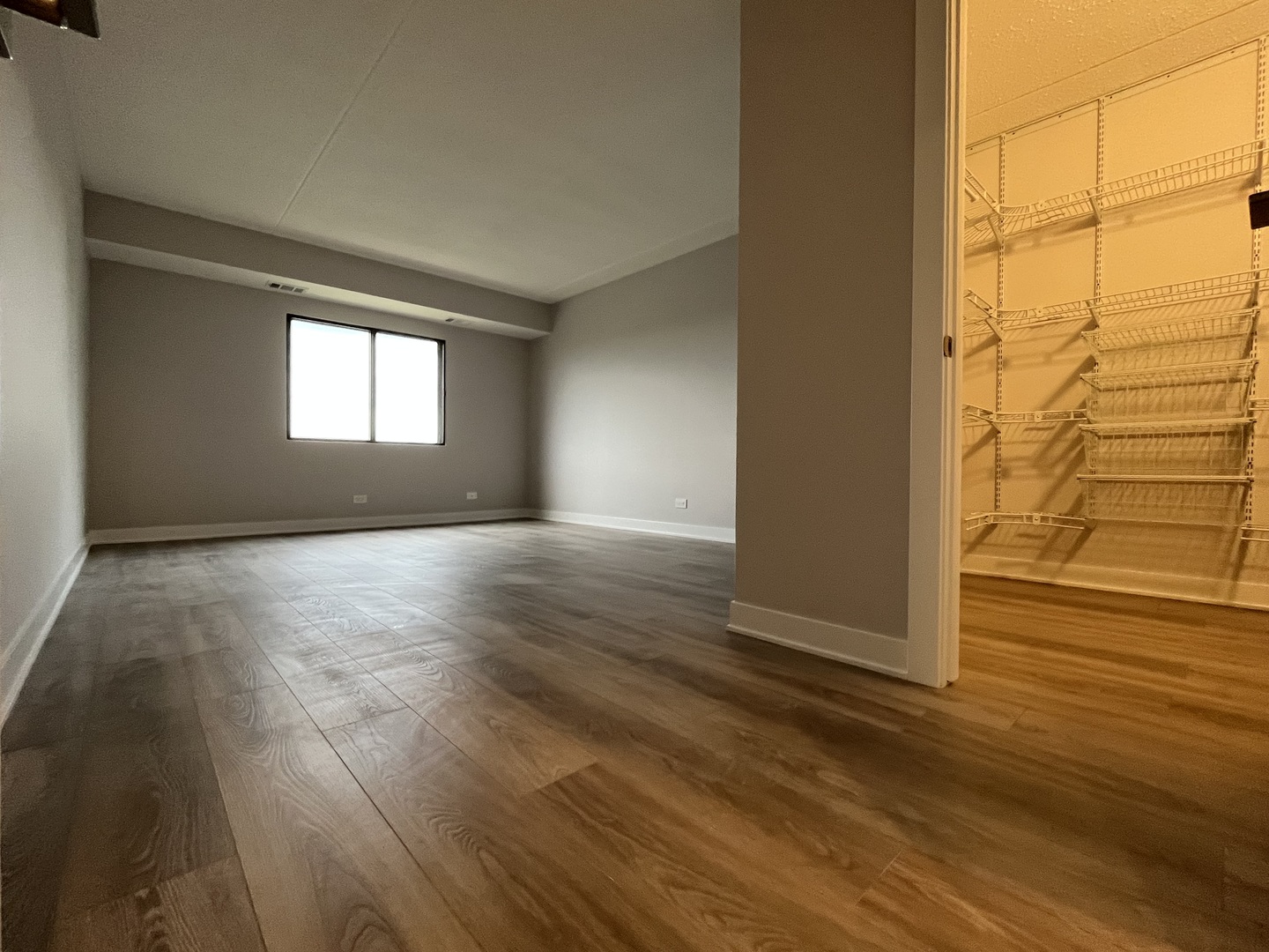 350 Plum Creek Drive #410, Wheeling, IL 60090