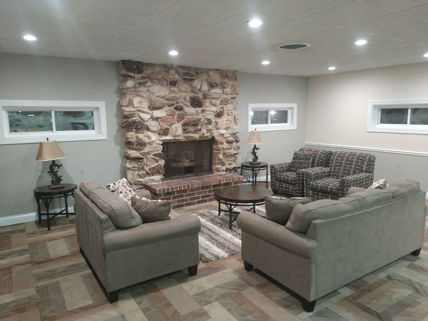 350 Plum Creek Drive #410, Wheeling, IL 60090