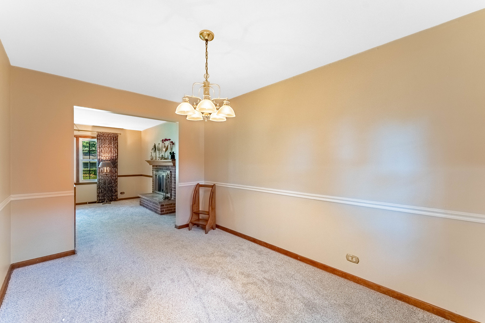 3S240 Burr Oak Drive, Glen Ellyn, IL 60137