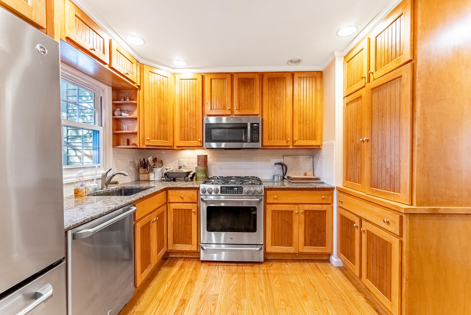 3S240 Burr Oak Drive, Glen Ellyn, IL 60137