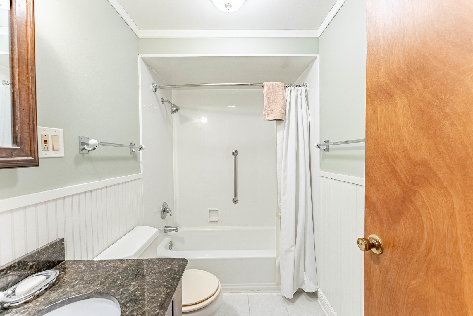 3S240 Burr Oak Drive, Glen Ellyn, IL 60137