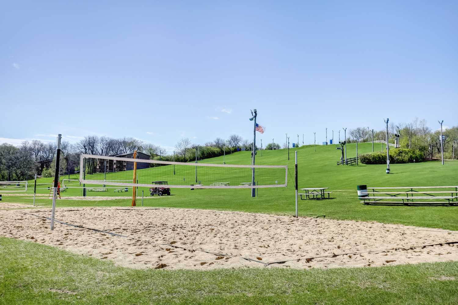 5605 Lakeside Drive #1F, Lisle, IL 60532