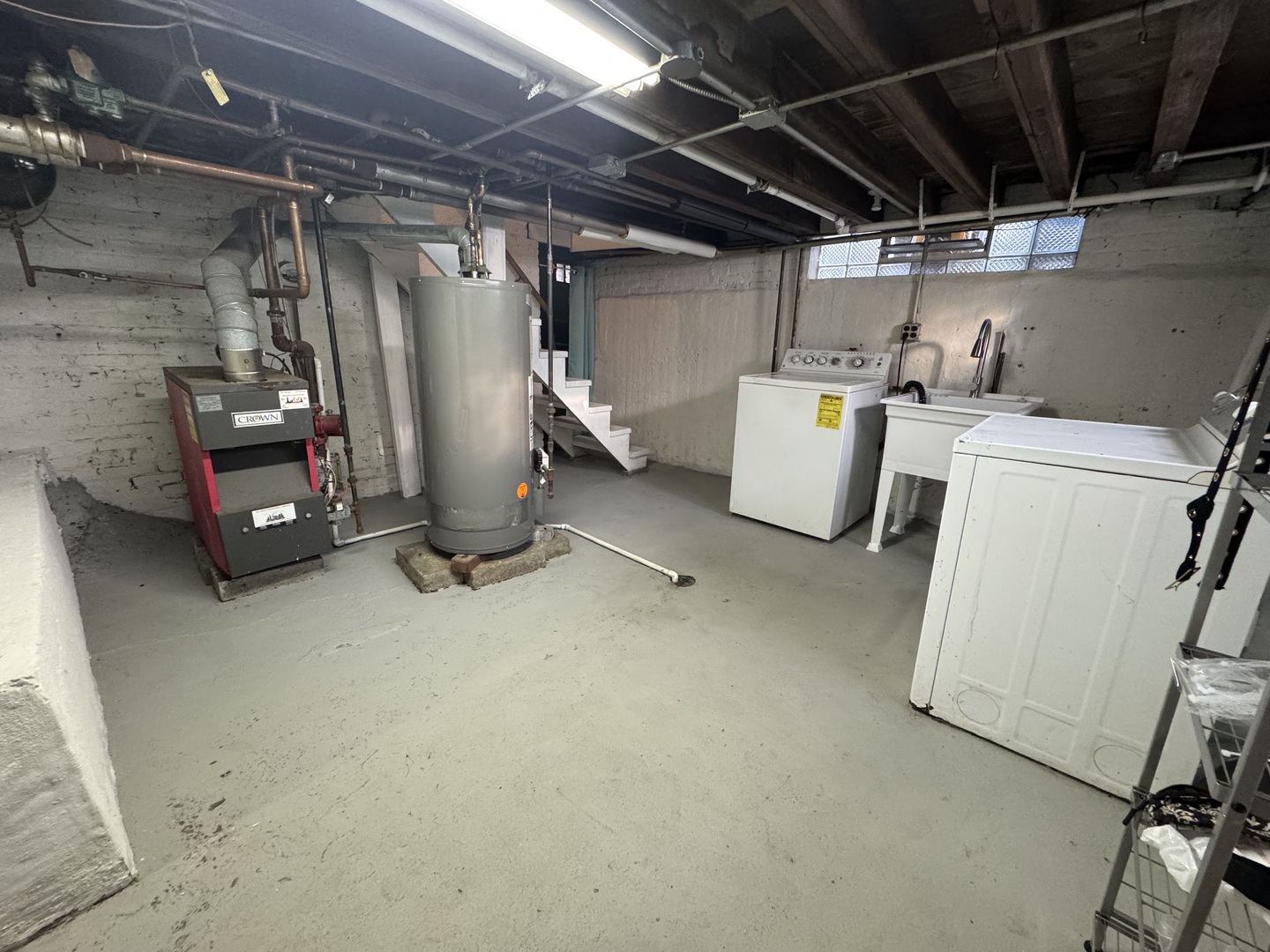 6326 W Berenice Avenue, Chicago, IL 60634