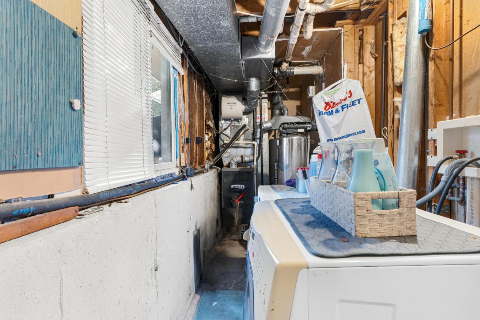 31 Abbeywood Drive, Romeoville, IL 60446