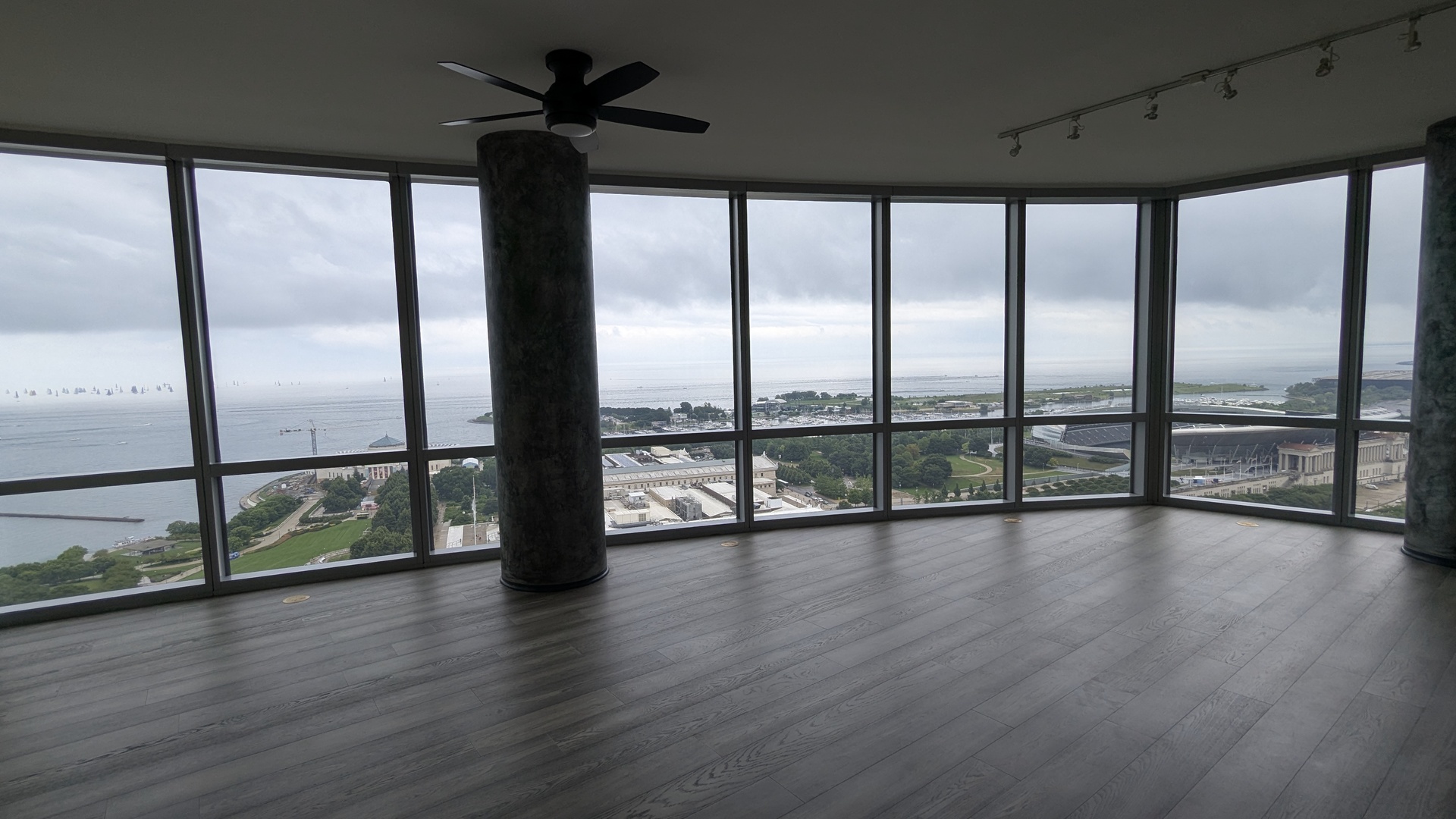 1211 S Prairie Avenue #2904, Chicago, IL 60605