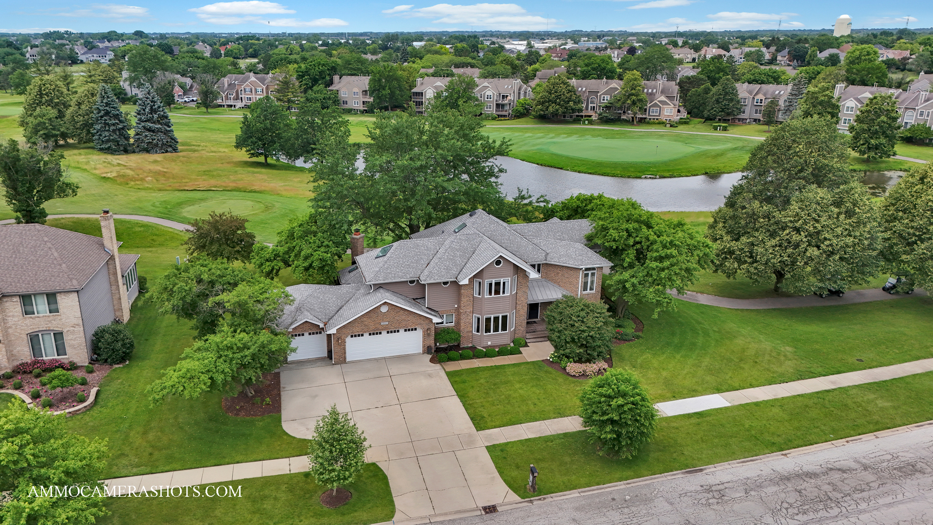3901 White Eagle Drive, Naperville, IL 60564