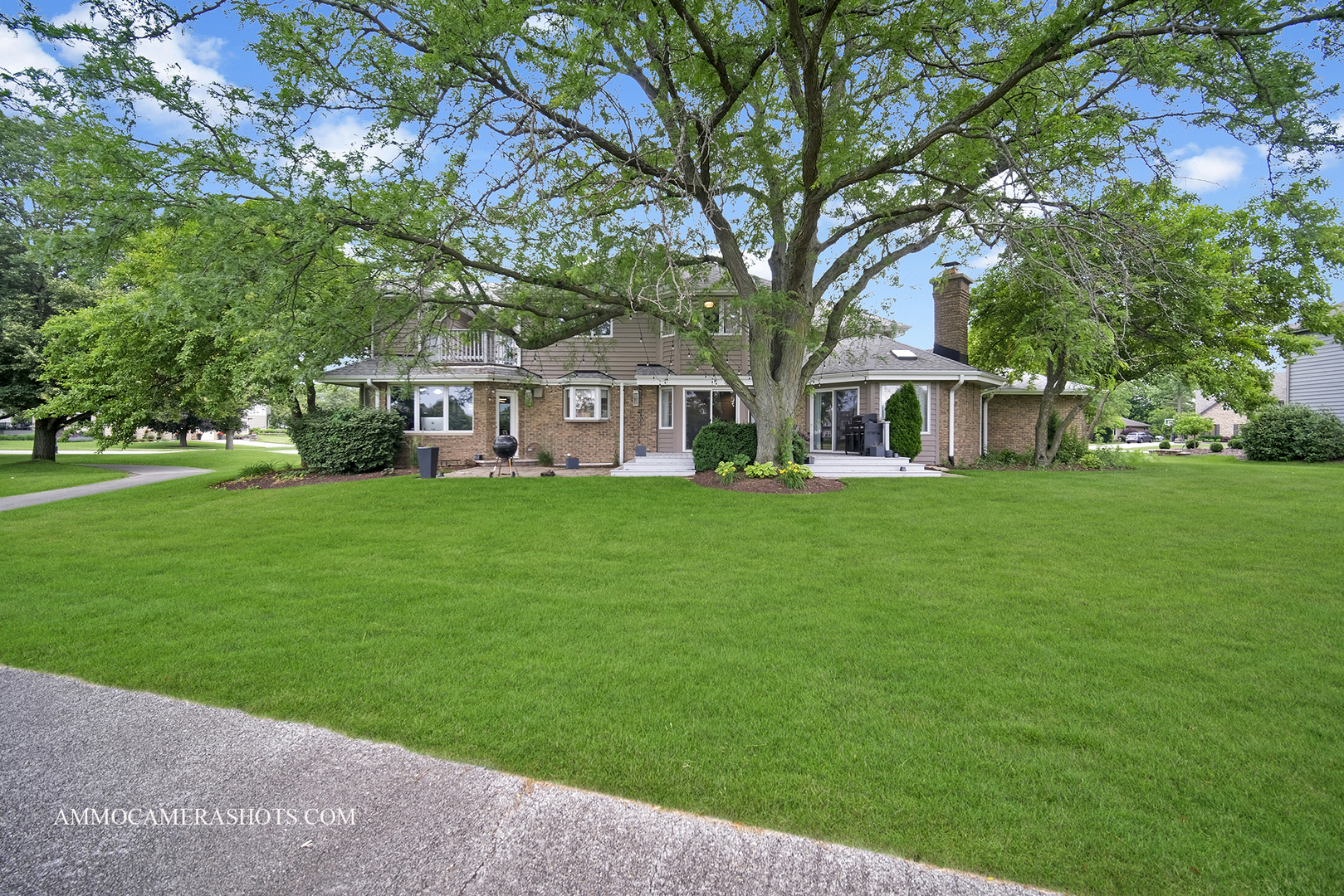 3901 White Eagle Drive, Naperville, IL 60564