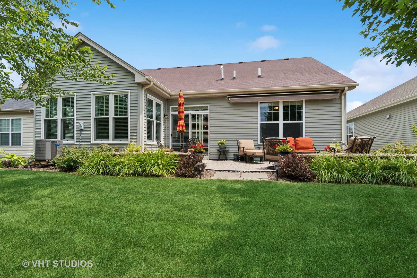 4015 Chesapeake Lane, Naperville, IL 60564