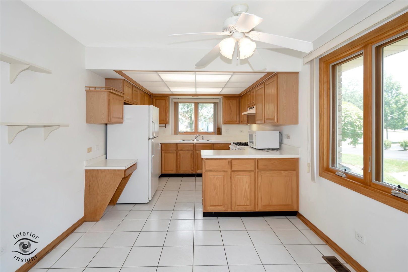 18346 Pine Wood Lane, Tinley Park, IL 60477