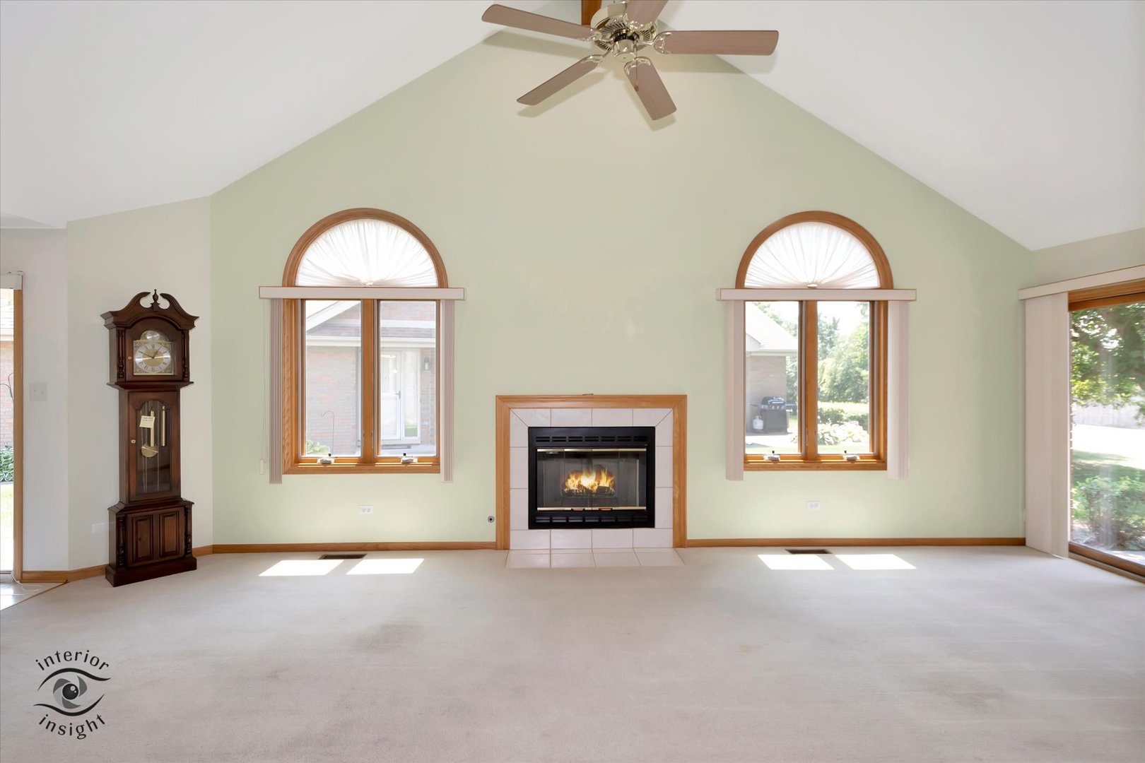 18346 Pine Wood Lane, Tinley Park, IL 60477
