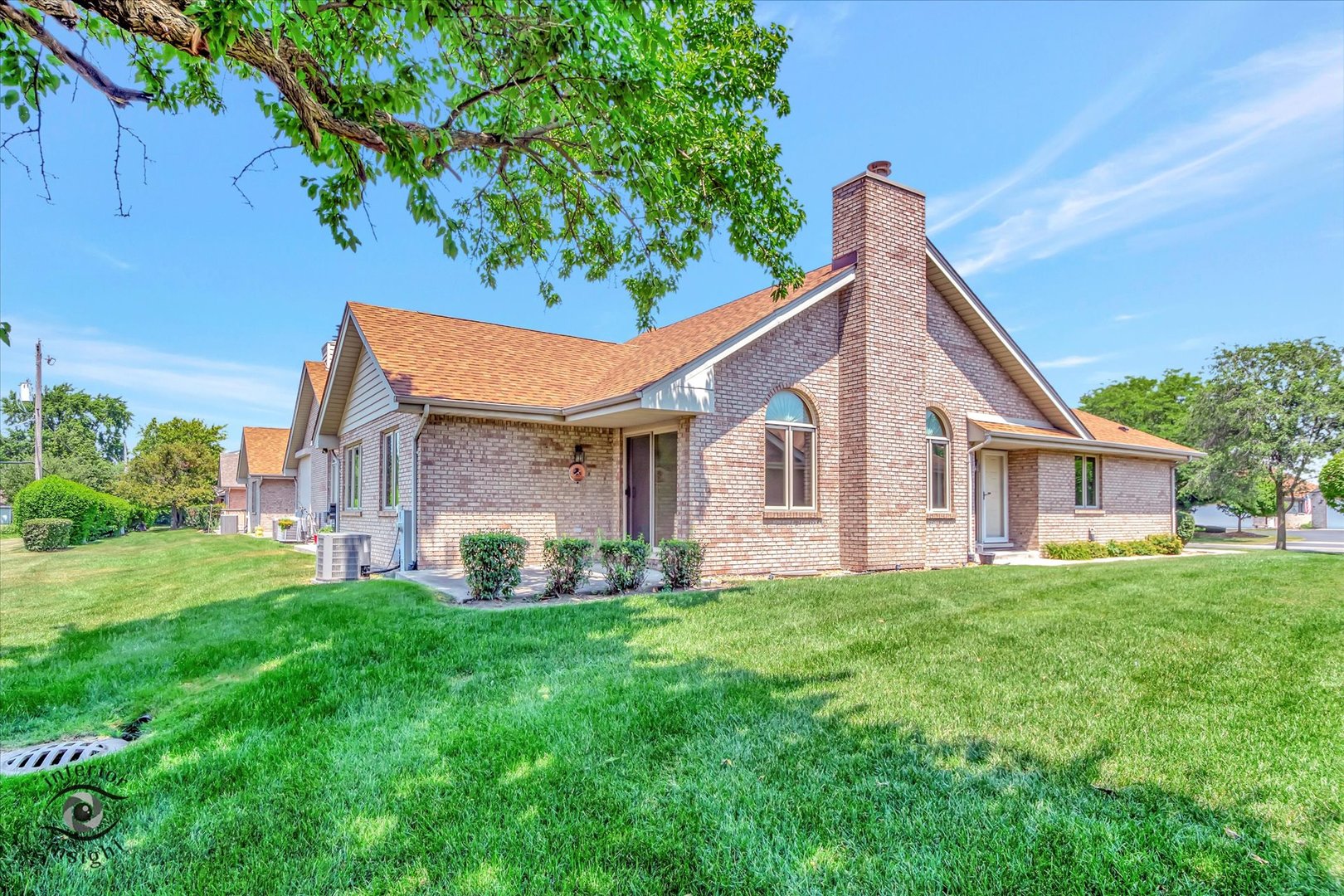 18346 Pine Wood Lane, Tinley Park, IL 60477