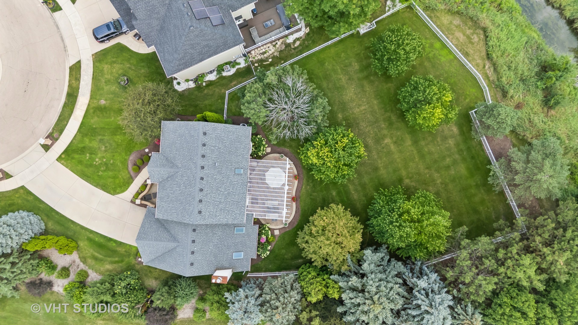 324 Aspen Lane, Aurora, IL 60504