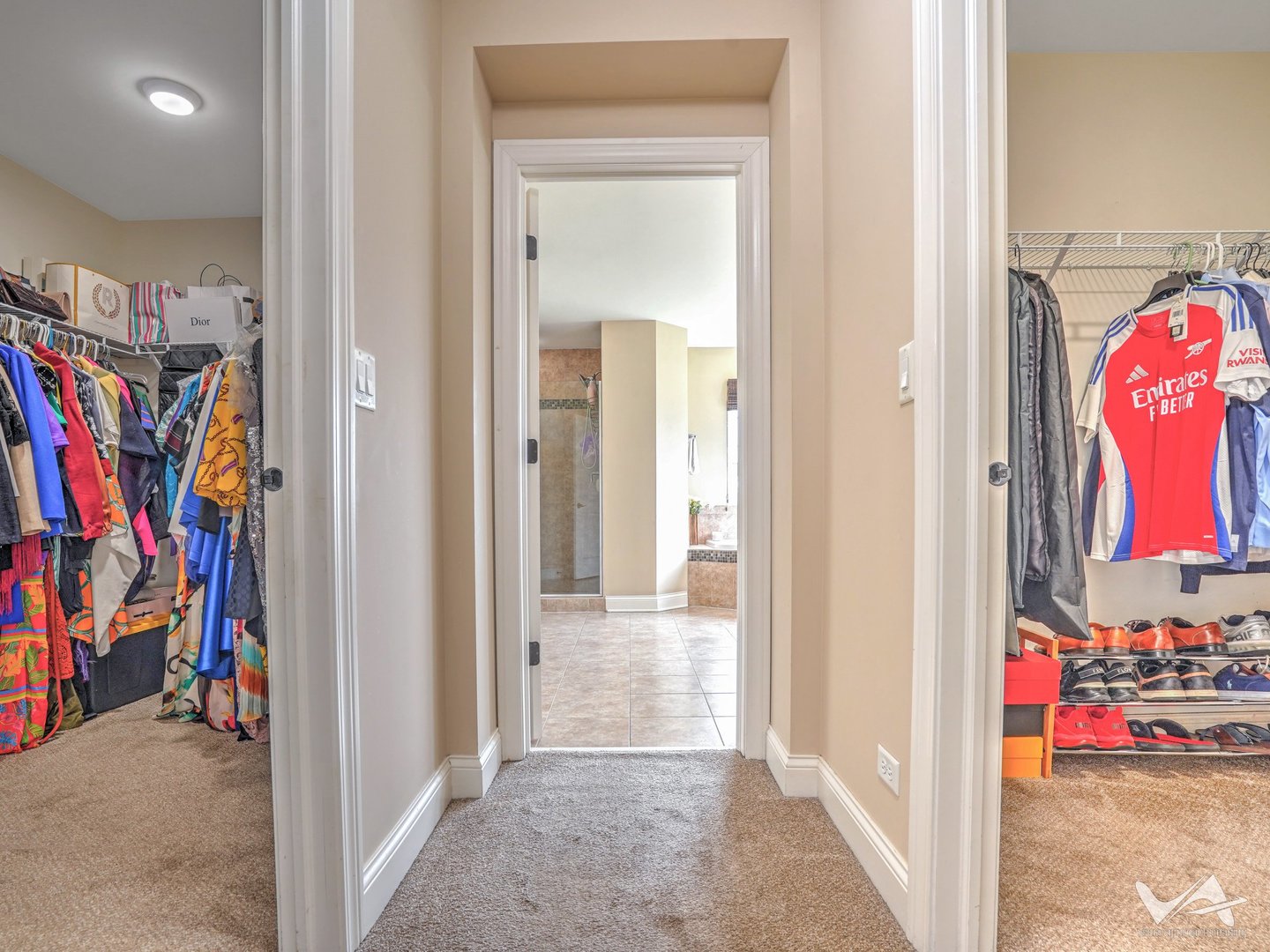 860 Reserve Drive, St. Charles, IL 60175