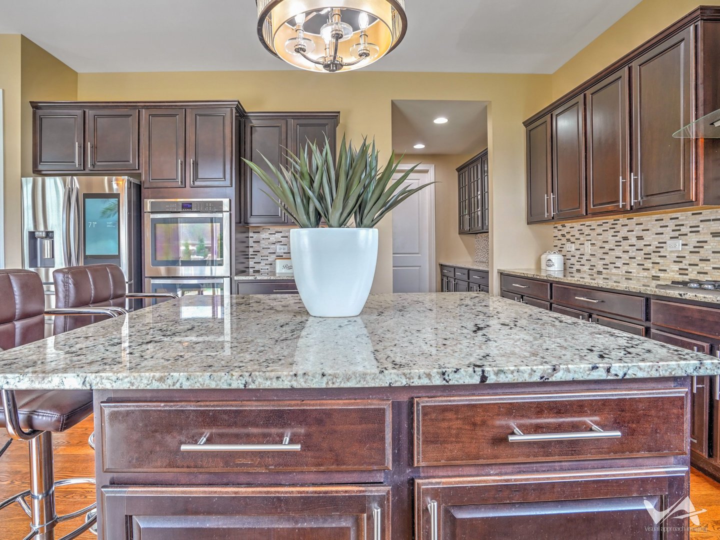 860 Reserve Drive, St. Charles, IL 60175