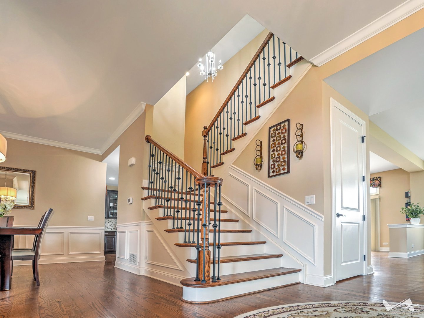 860 Reserve Drive, St. Charles, IL 60175