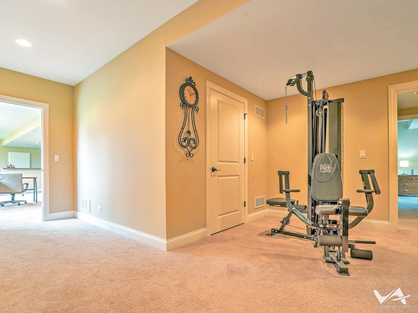 860 Reserve Drive, St. Charles, IL 60175