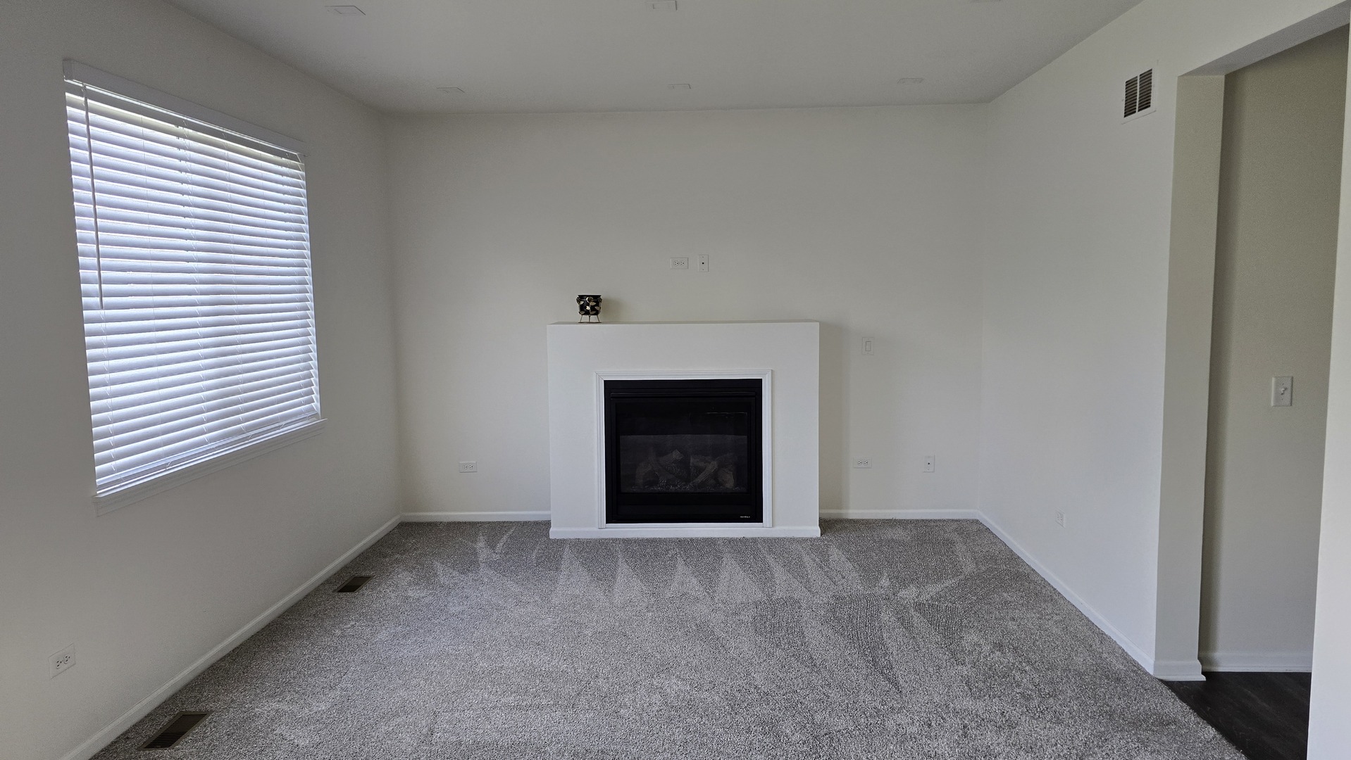 1521 Saddle Lane, Aurora, IL 60505
