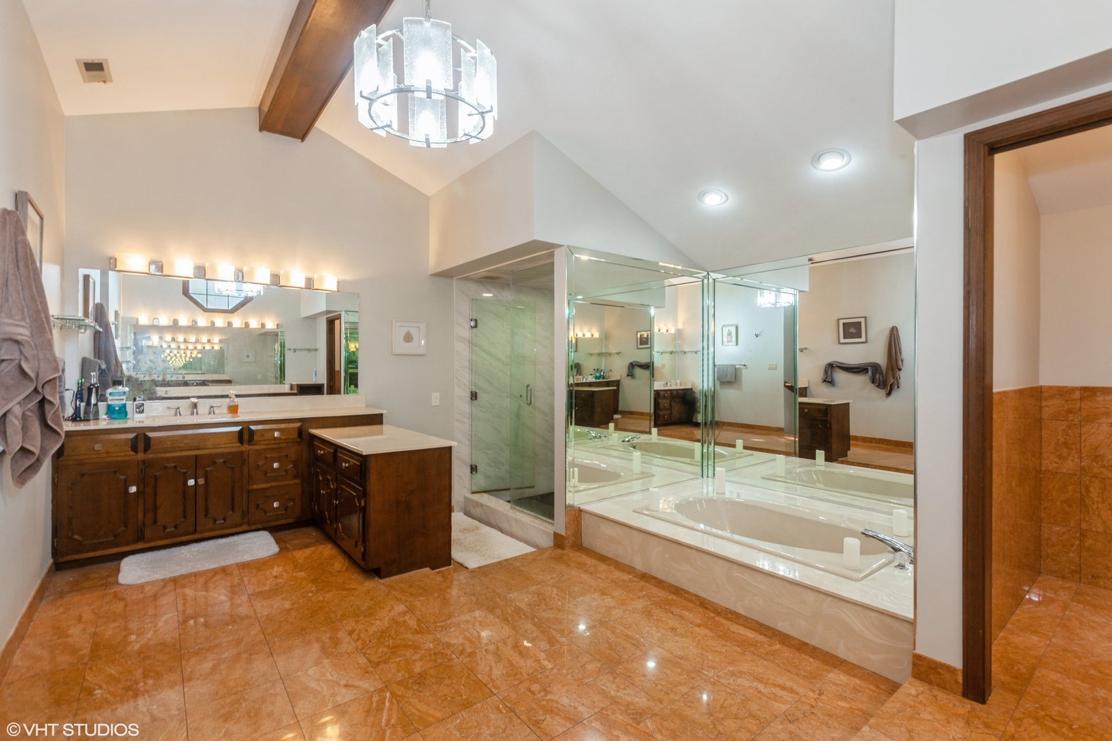 134 Country Club Drive, Bloomingdale, IL 60108