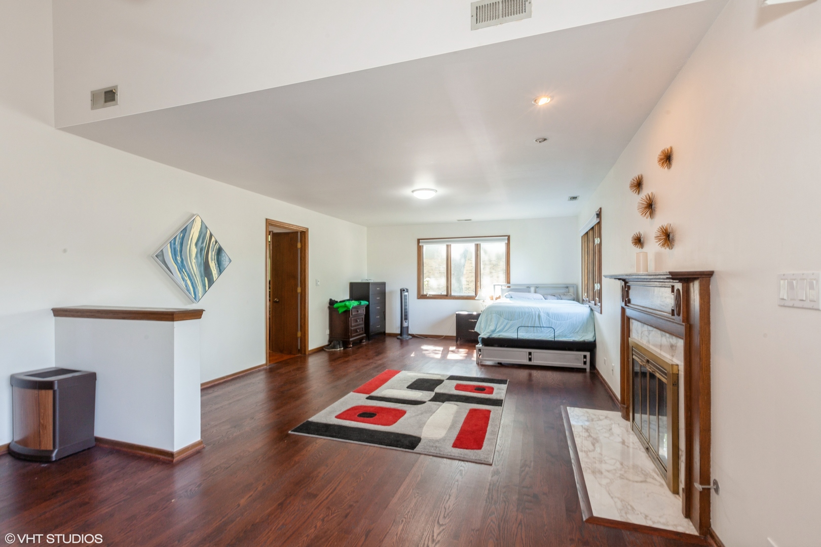 134 Country Club Drive, Bloomingdale, IL 60108