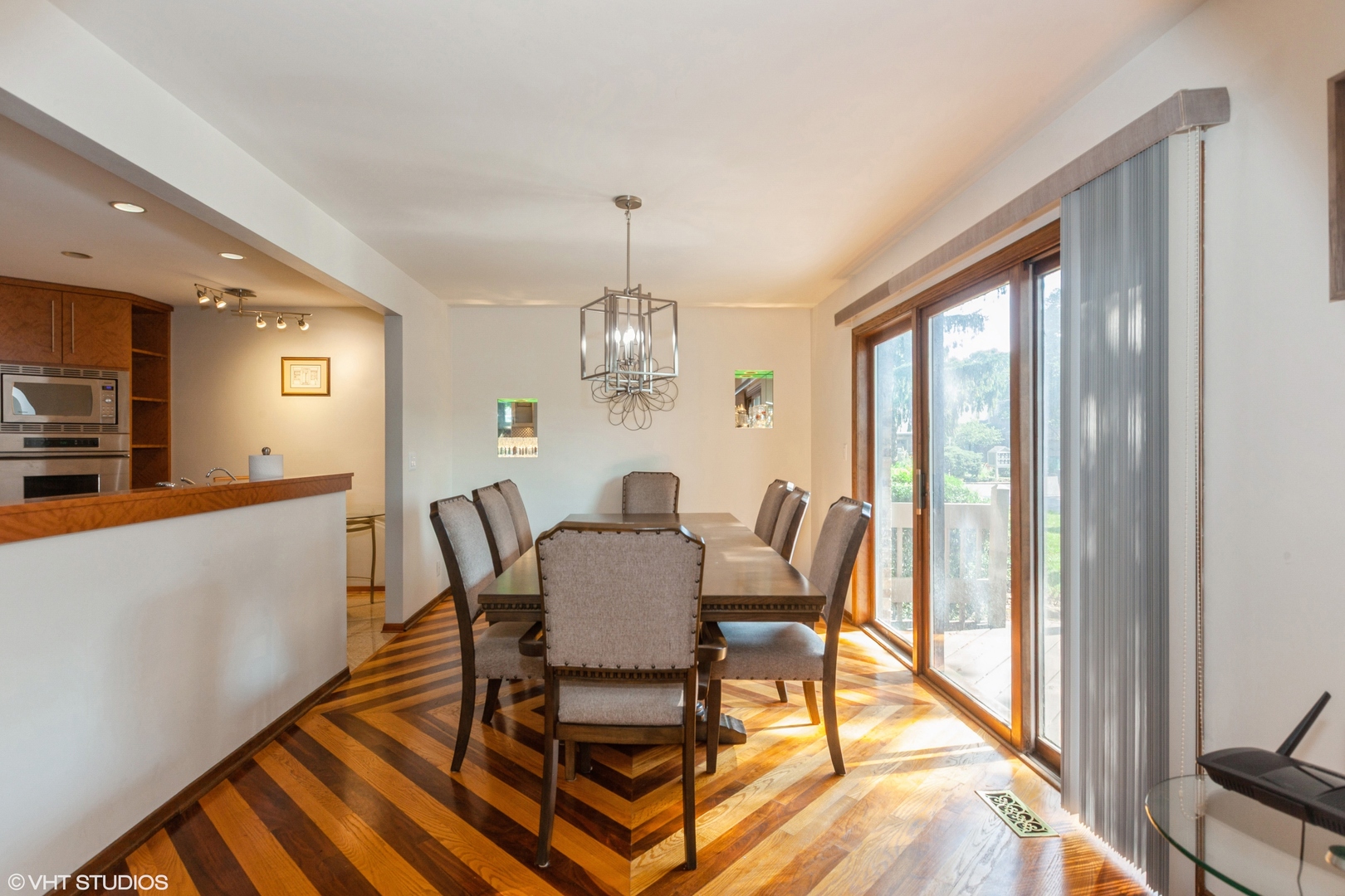 134 Country Club Drive, Bloomingdale, IL 60108