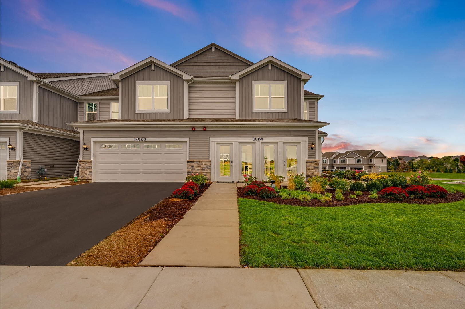 143 Henderson Street, Oswego, IL 60543