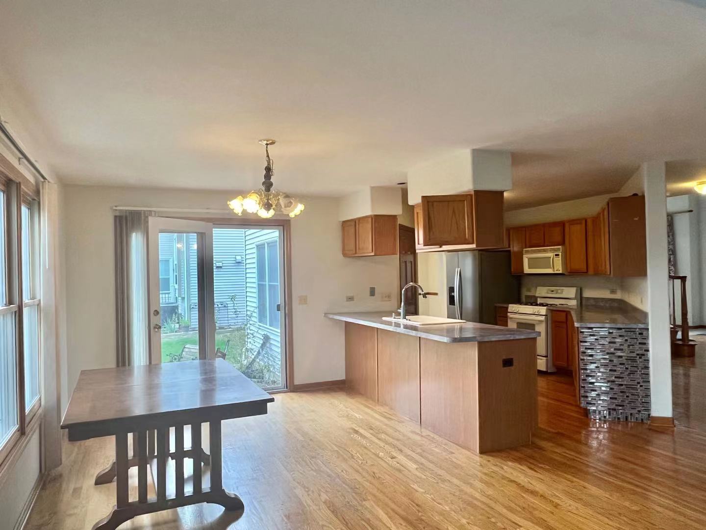 780 Sigmund Road, Naperville, IL 60563