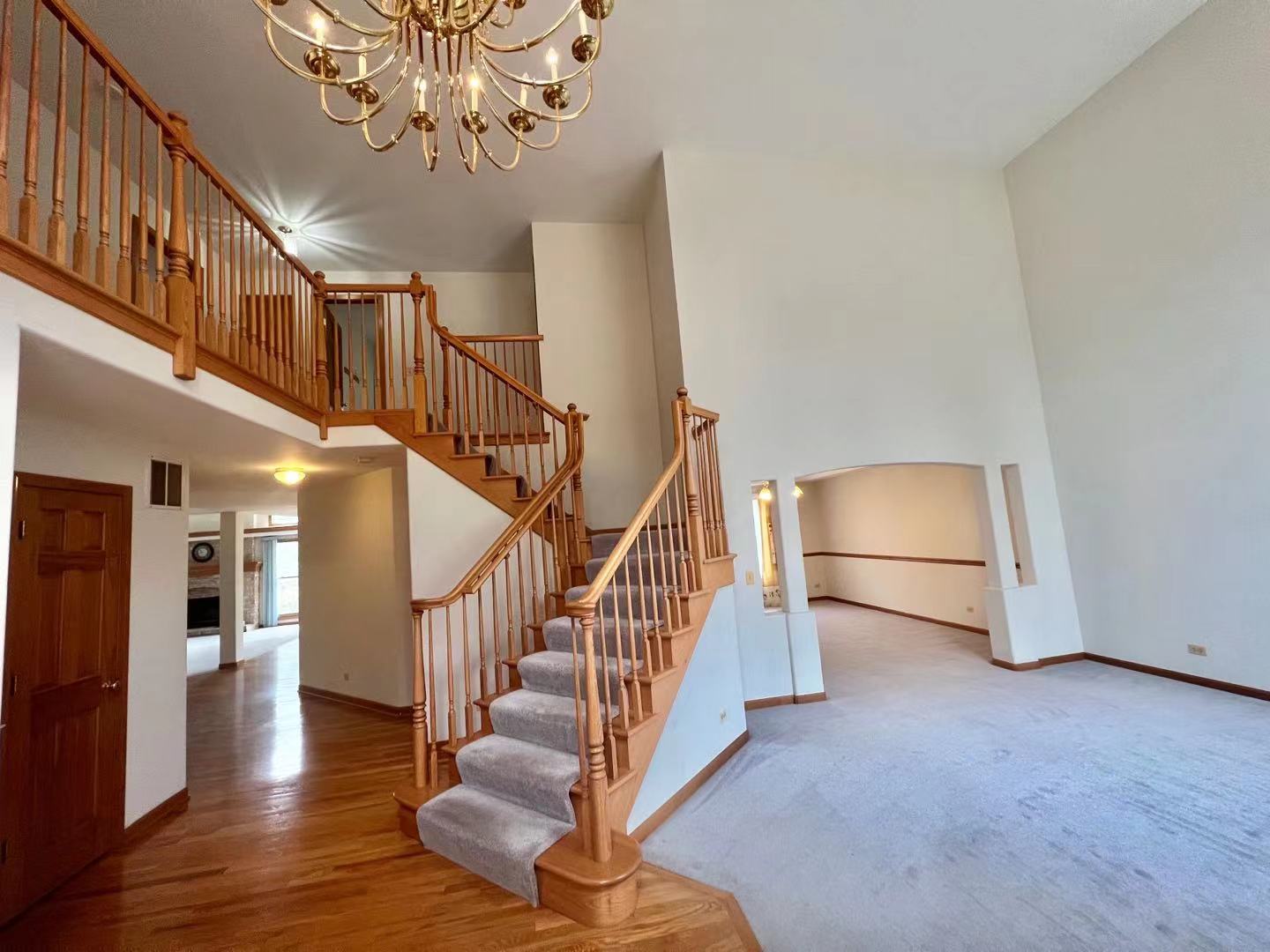 780 Sigmund Road, Naperville, IL 60563