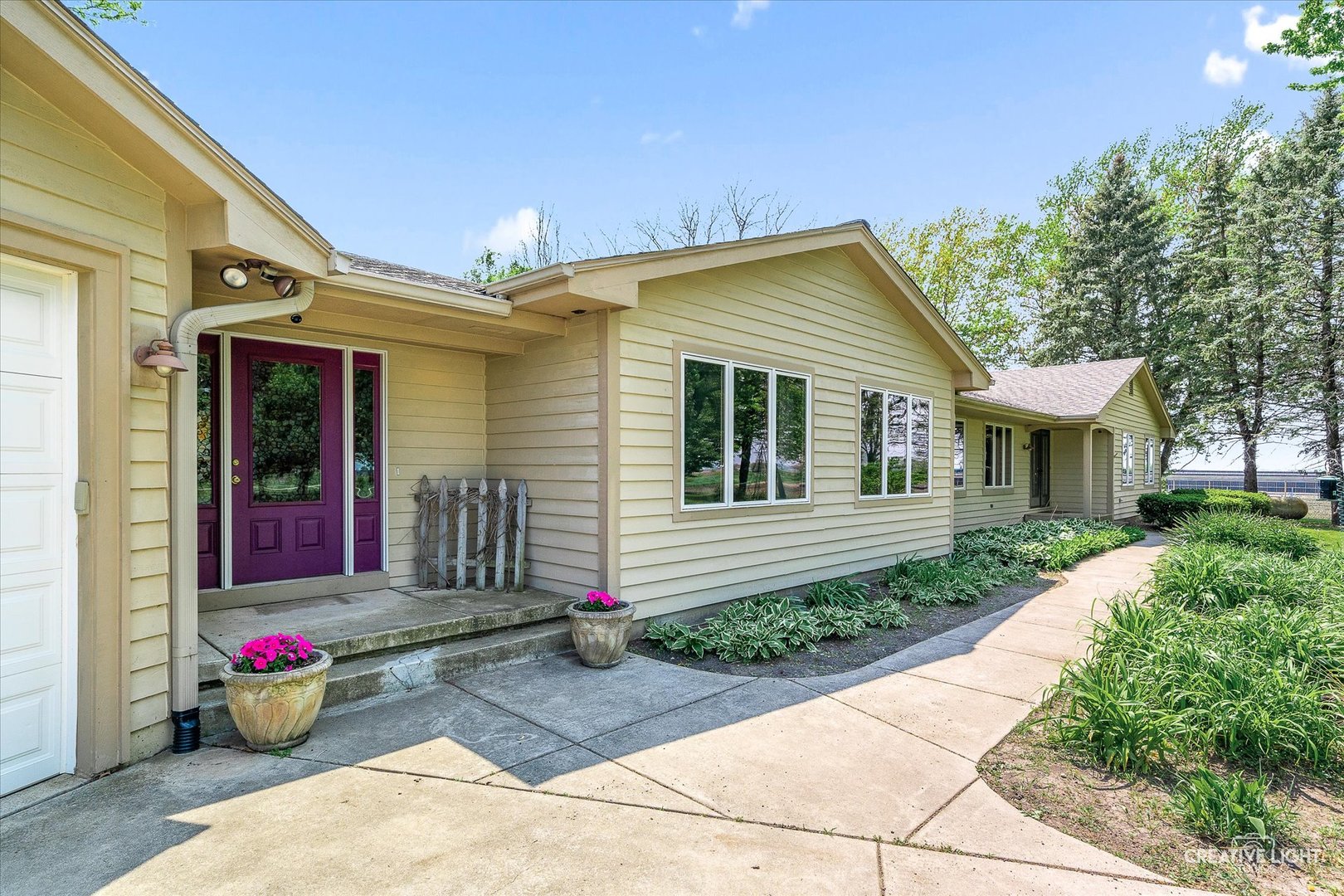 45W251 IC Trail, Maple Park, IL 60151