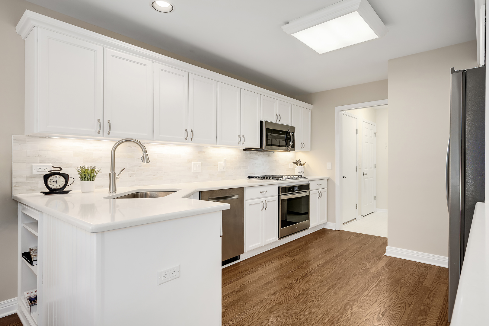 2263 Durand Drive, Downers Grove, IL 60515