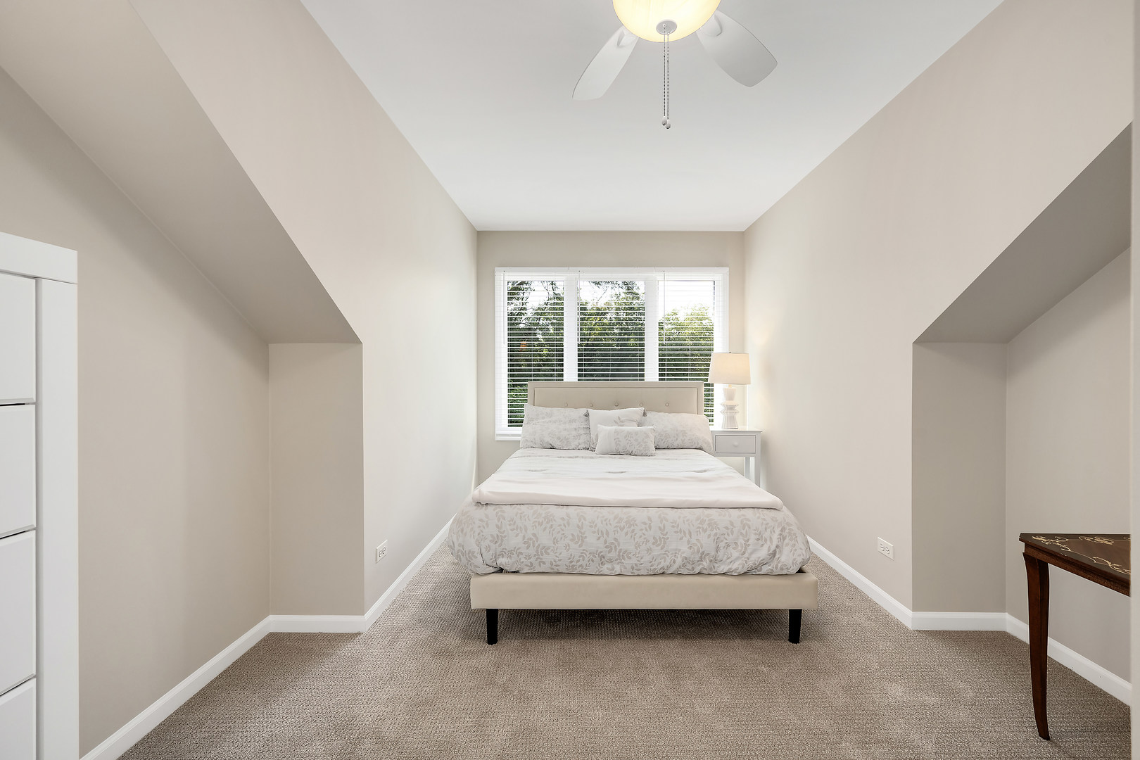 2263 Durand Drive, Downers Grove, IL 60515