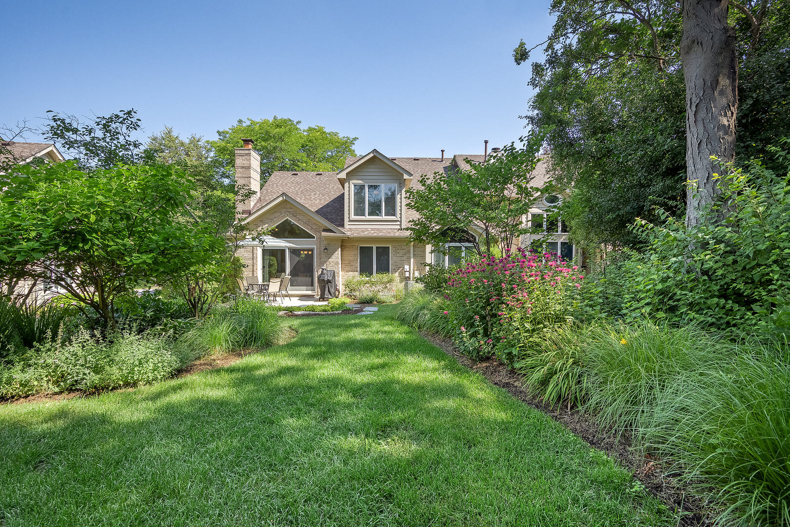2263 Durand Drive, Downers Grove, IL 60515