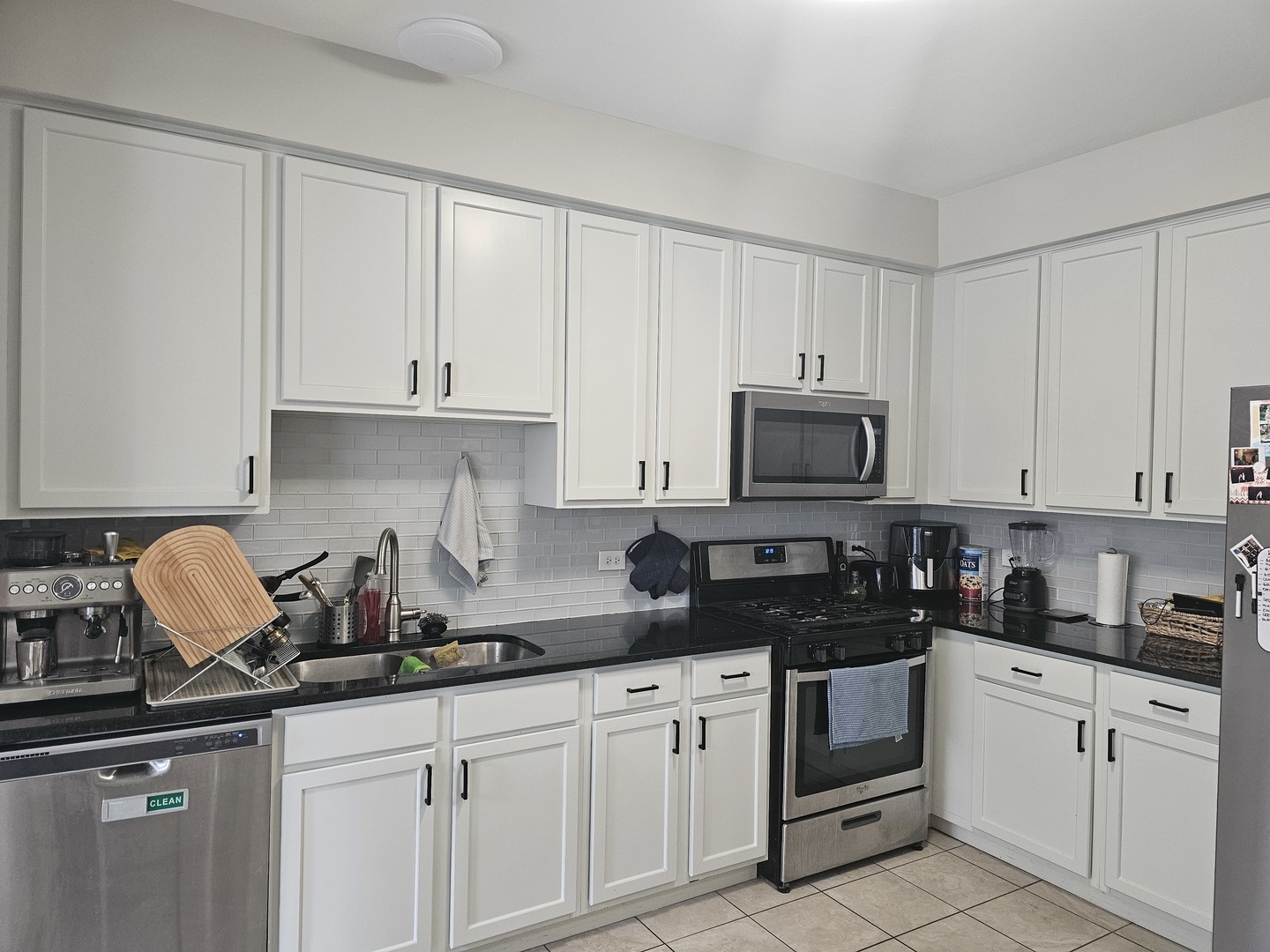 2340 Sheehan Drive, Naperville, IL 60564