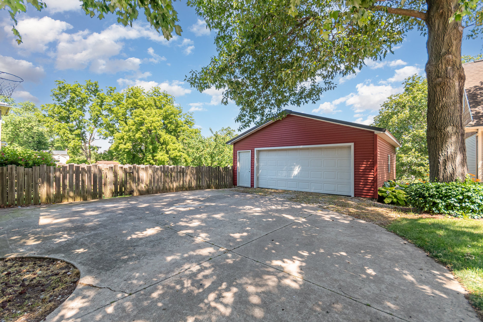 141 E Lincoln Street, Seneca, IL 61360
