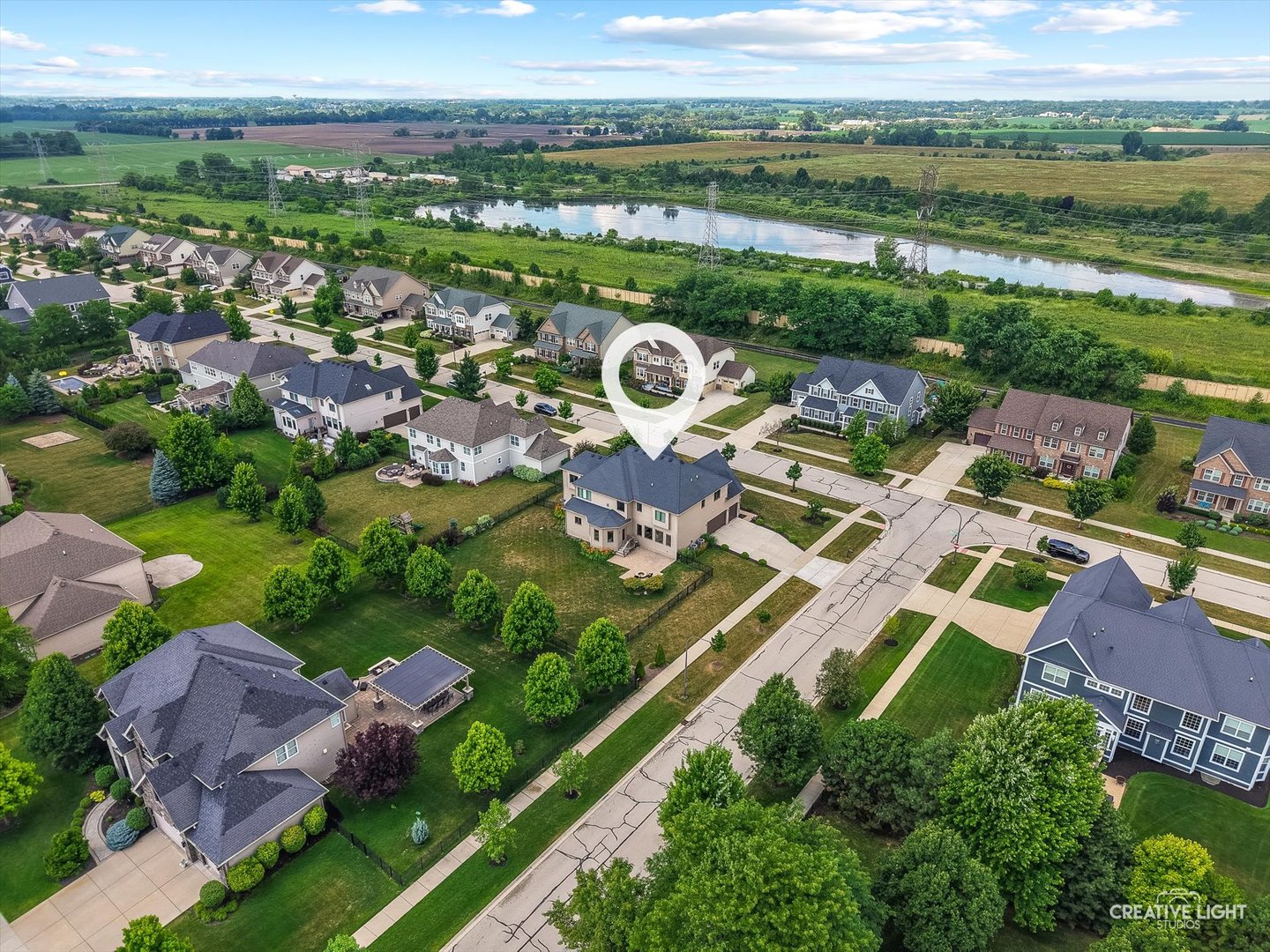 4604 Shumard Lane, Naperville, IL 60564