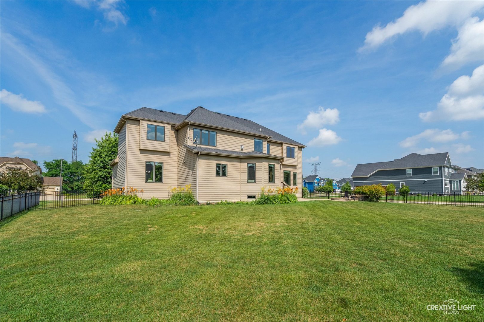 4604 Shumard Lane, Naperville, IL 60564
