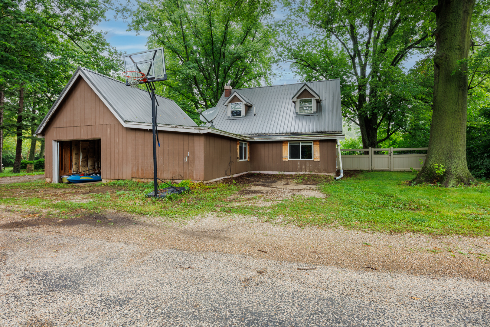 17366 Walden Road, Hudson, IL 61748