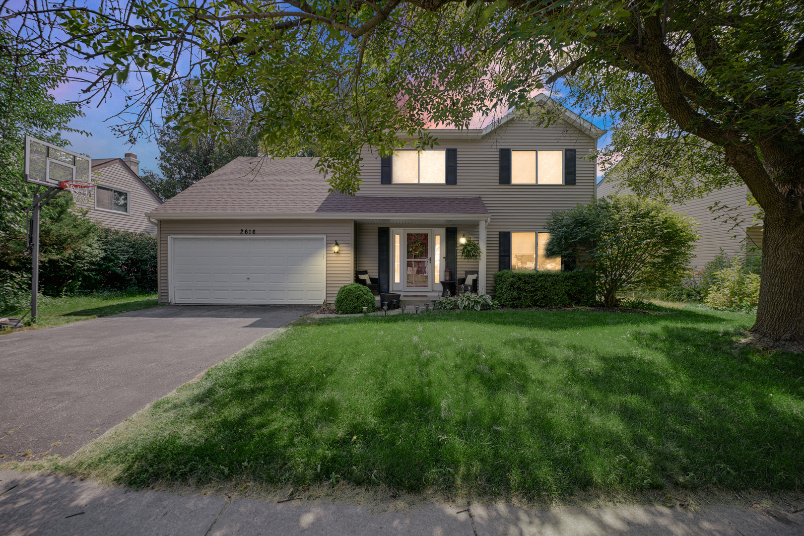 2616 Gateshead Drive, Naperville, IL 60564