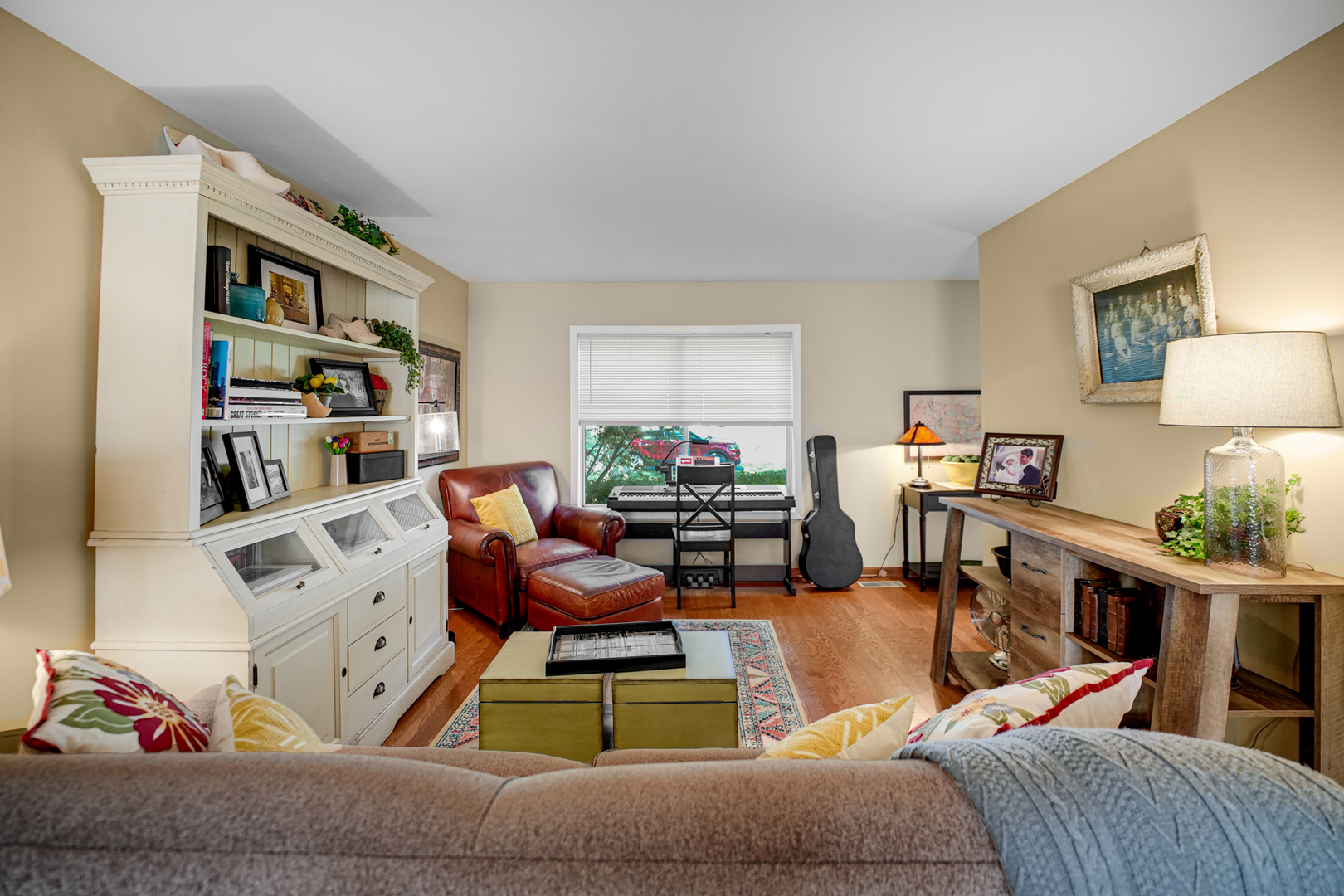 2616 Gateshead Drive, Naperville, IL 60564