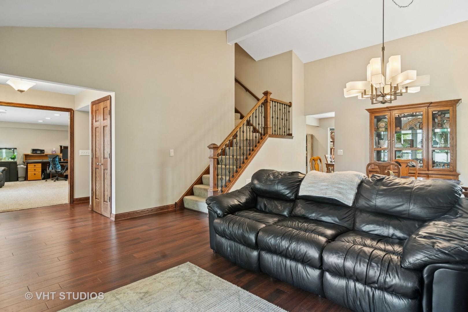 1050 CROFTON Lane, Buffalo Grove, IL 60089