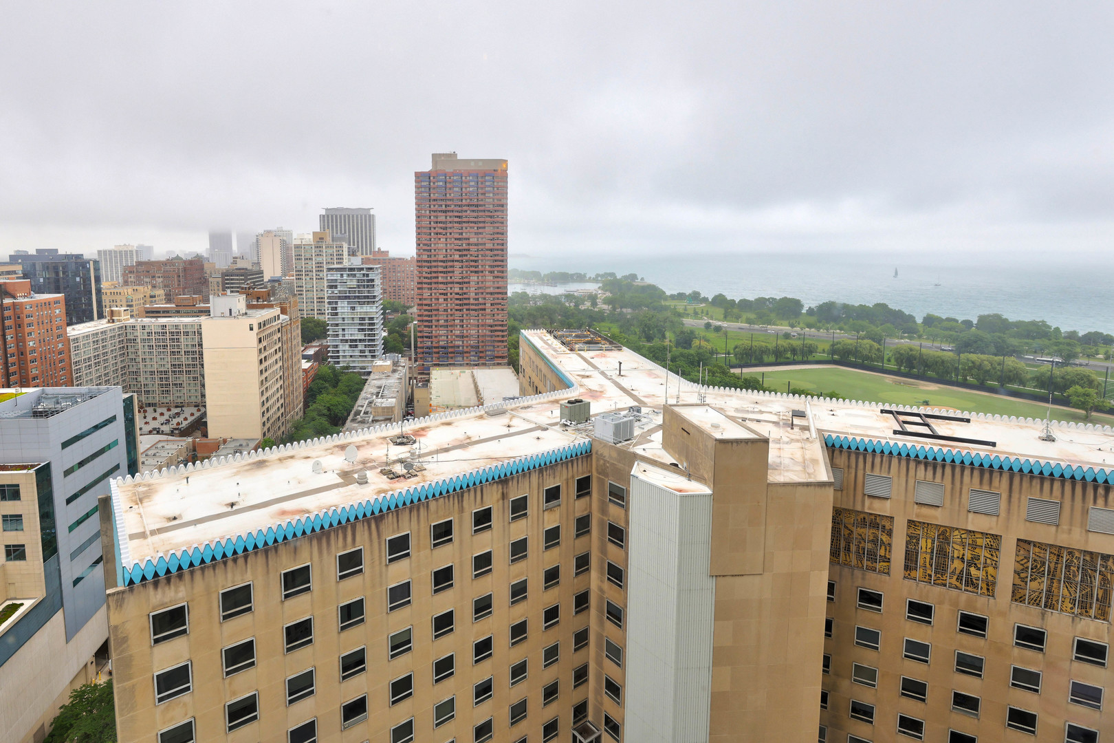 2800 N Lake Shore Drive #2617, Chicago, IL 60657