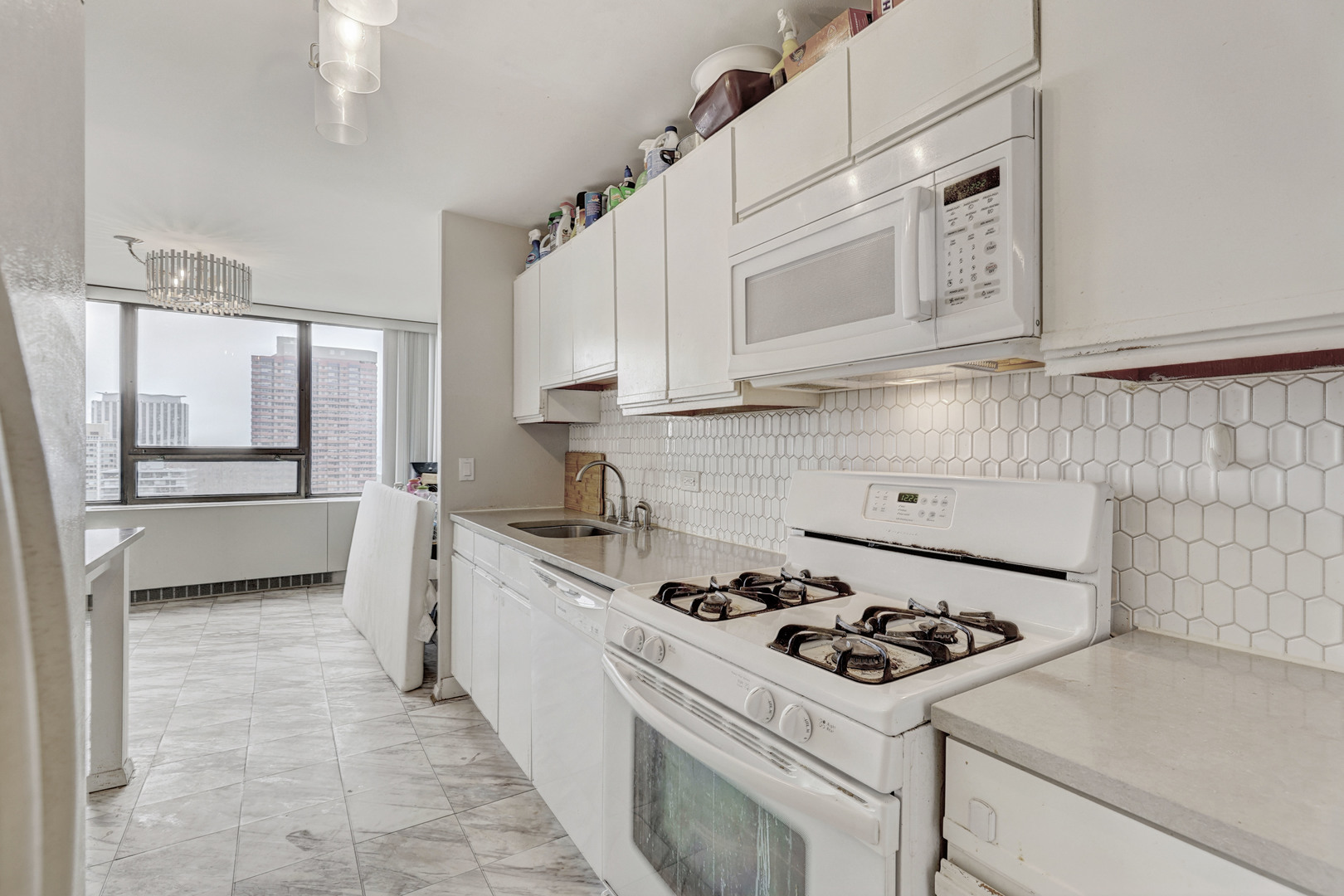 2800 N Lake Shore Drive #2617, Chicago, IL 60657
