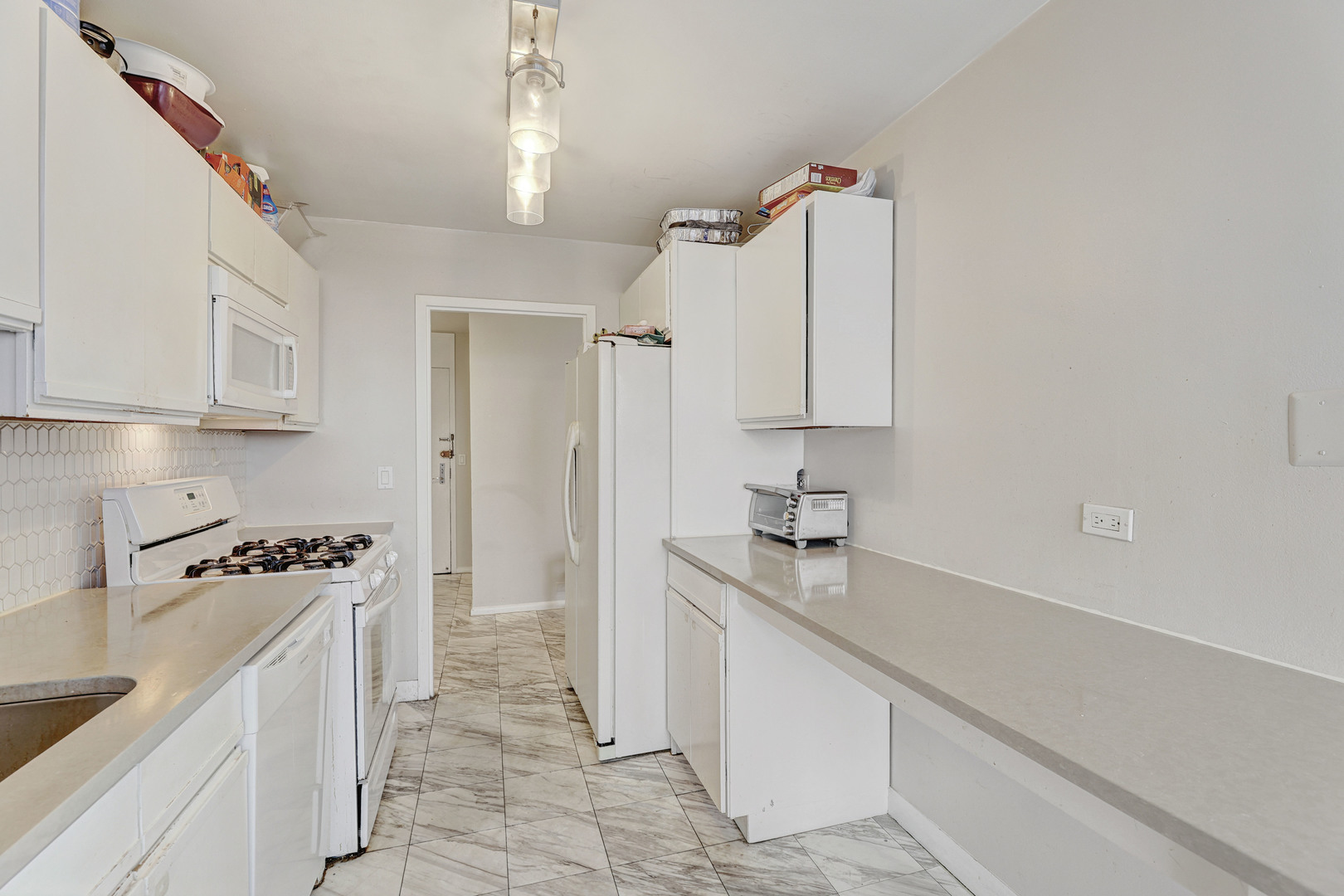 2800 N Lake Shore Drive #2617, Chicago, IL 60657