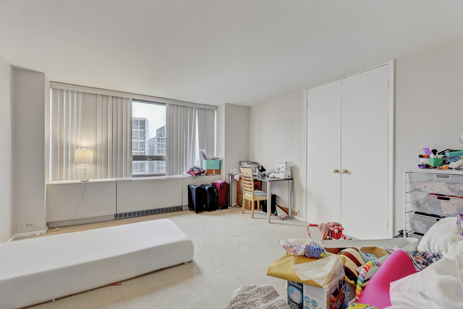 2800 N Lake Shore Drive #2617, Chicago, IL 60657