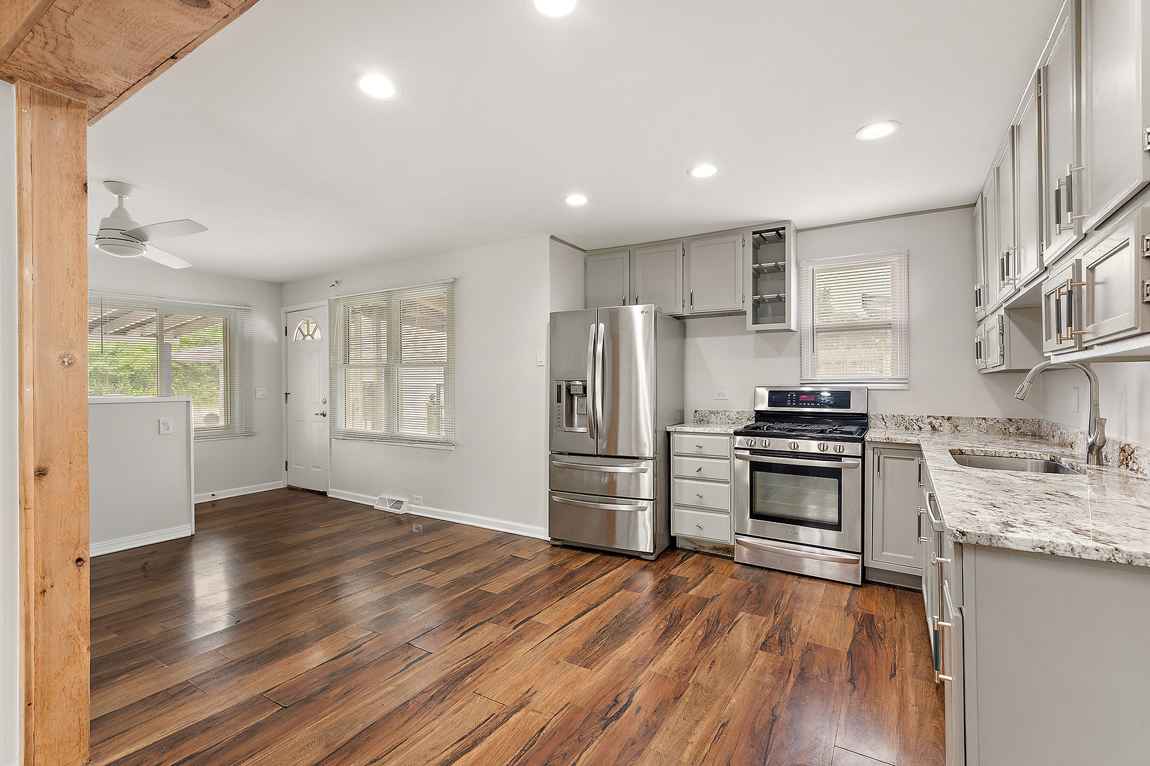 11401 W Mccarthy Road, Palos Park, IL 60464