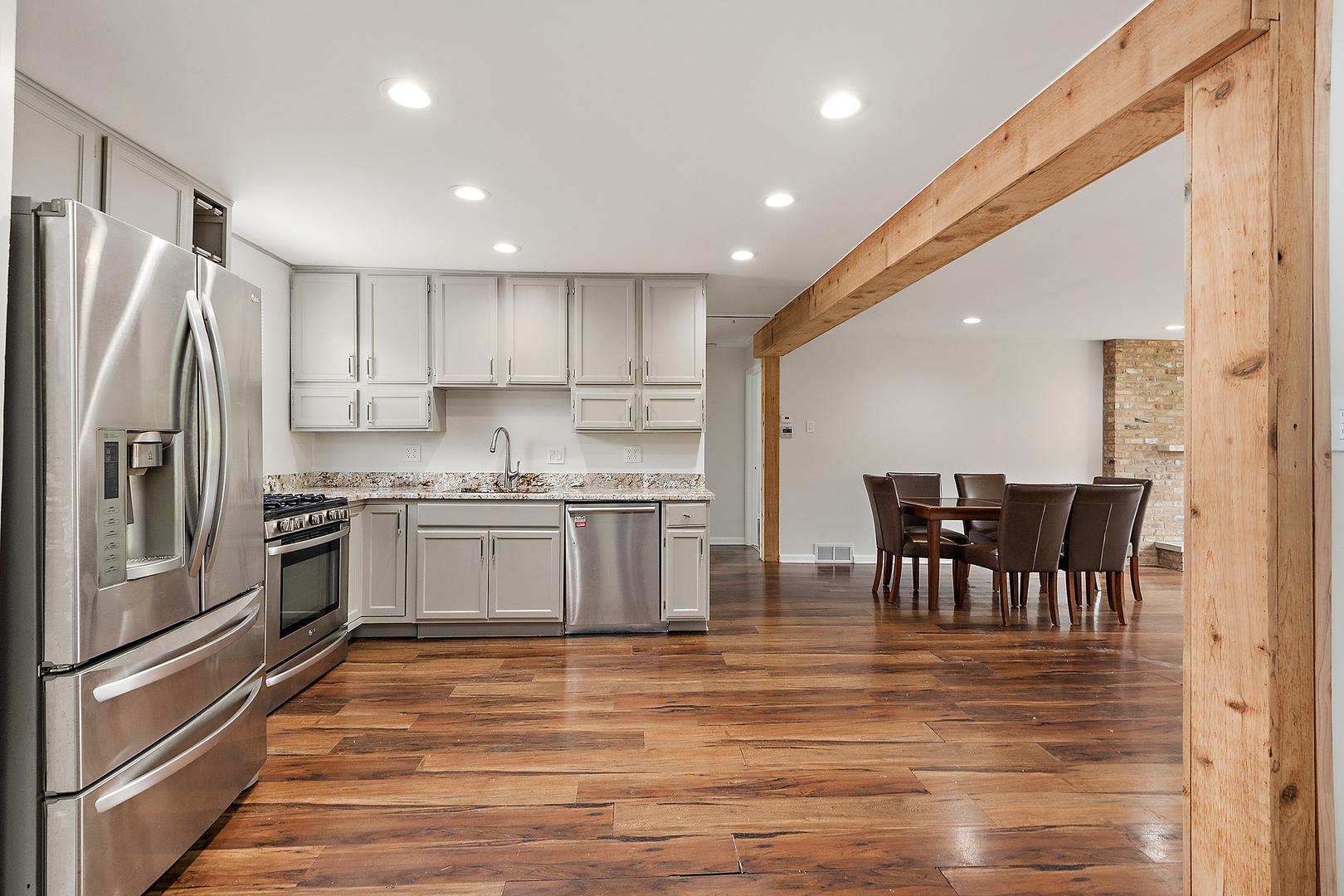 11401 W Mccarthy Road, Palos Park, IL 60464